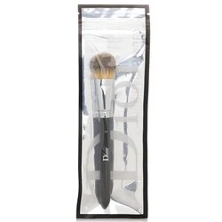 Christian Dior Dior Backstage Light Coverage Fluid Foundation Brush 11 5 Christian Dior Dior Backstage Light Coverage Fluid Foundation Brush 11 - Image 3